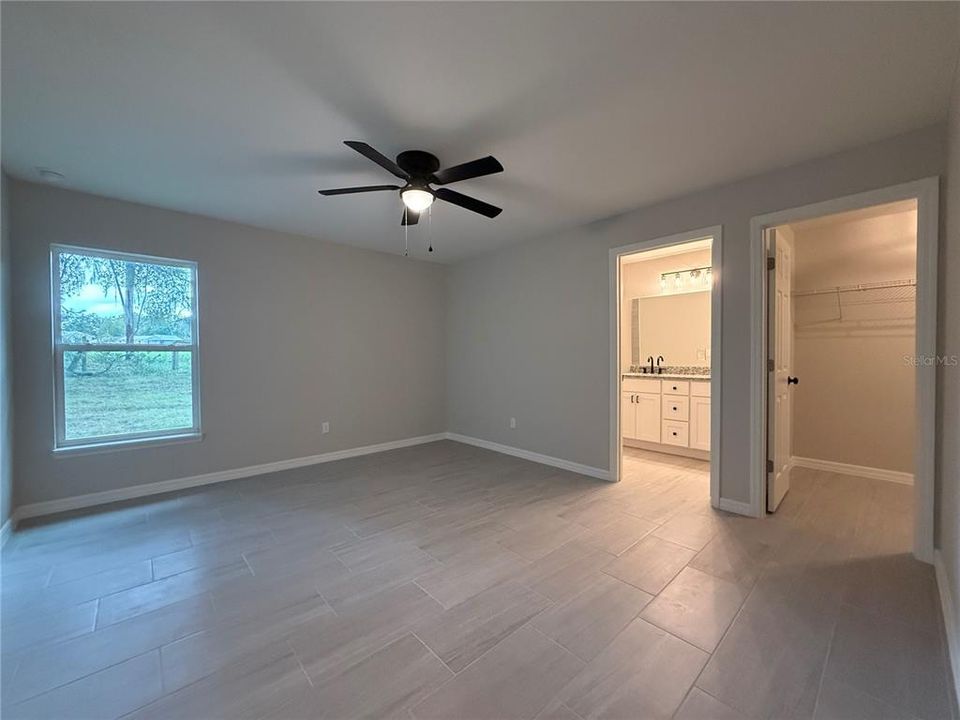 For Sale: $239,900 (3 beds, 2 baths, 1380 Square Feet)