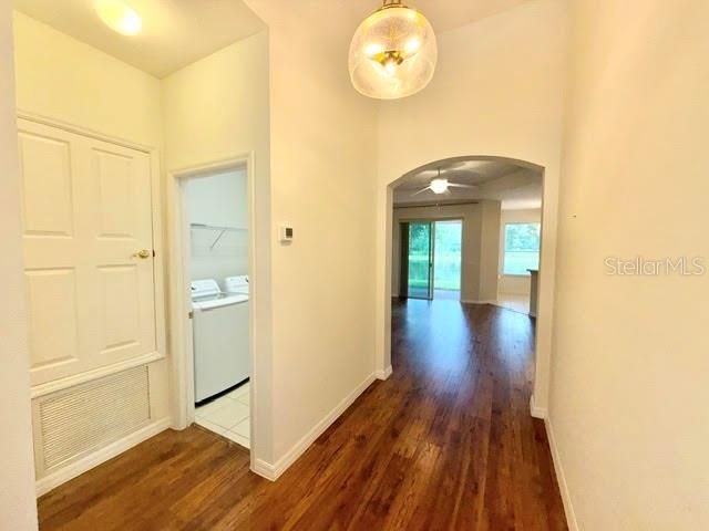 En Renta: $2,595 (3 camas, 2 baños, 1549 Pies cuadrados)