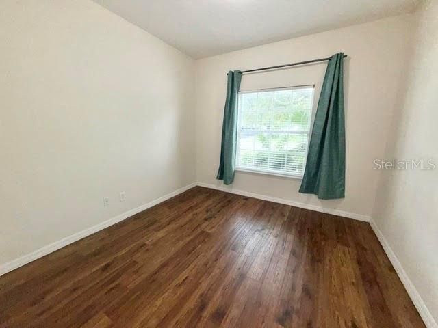 En Renta: $2,595 (3 camas, 2 baños, 1549 Pies cuadrados)
