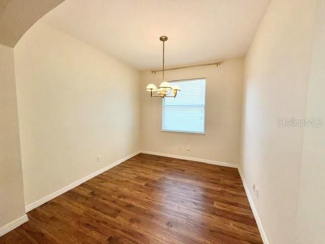 En Renta: $2,595 (3 camas, 2 baños, 1549 Pies cuadrados)