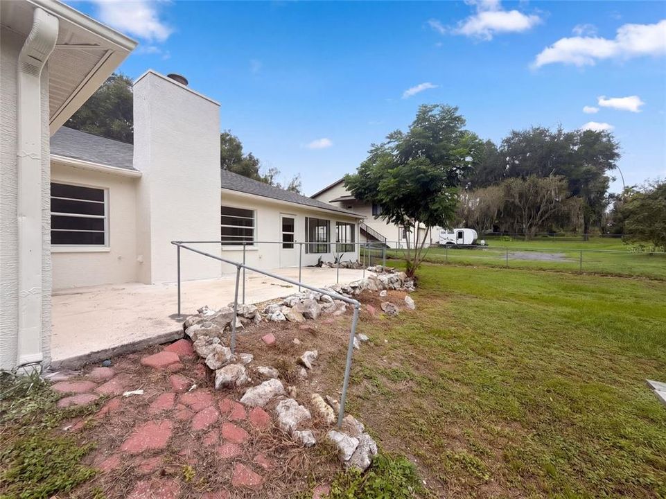 En Venta: $320,000 (3 camas, 2 baños, 1742 Pies cuadrados)