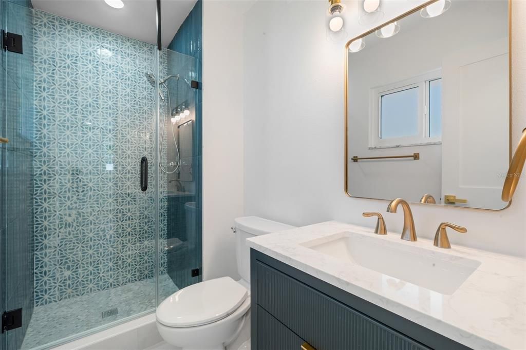 For Rent: $2,300 (2 beds, 2 baths, 1144 Square Feet)