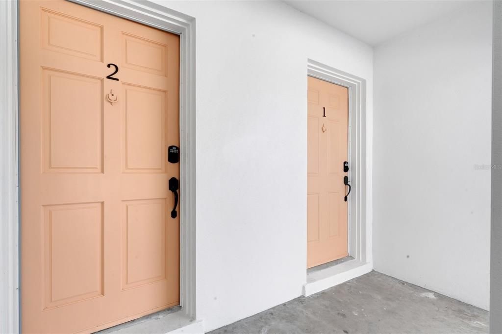 For Rent: $2,300 (2 beds, 2 baths, 1144 Square Feet)