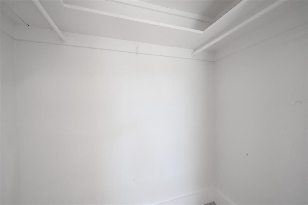 For Rent: $2,300 (2 beds, 2 baths, 1144 Square Feet)
