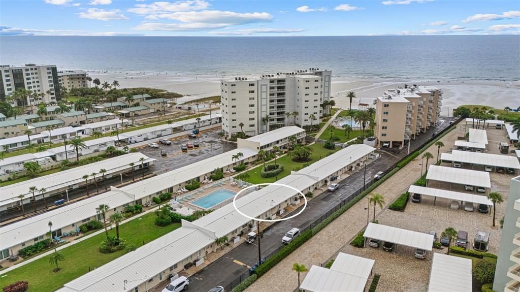 На продажу: $429,000 (0 спален, 1 ванн, 392 Квадратных фут)