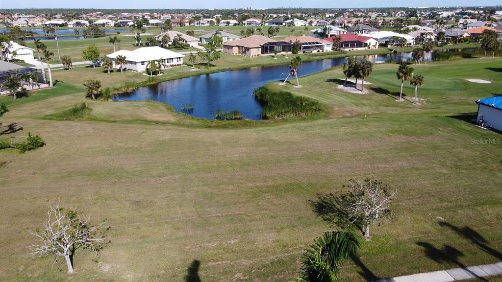 На продажу: $114,900 (0.23 acres)