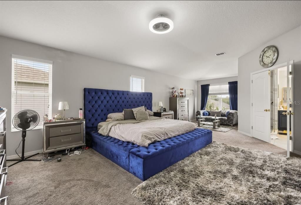 For Sale: $610,000 (5 beds, 3 baths, 3394 Square Feet)