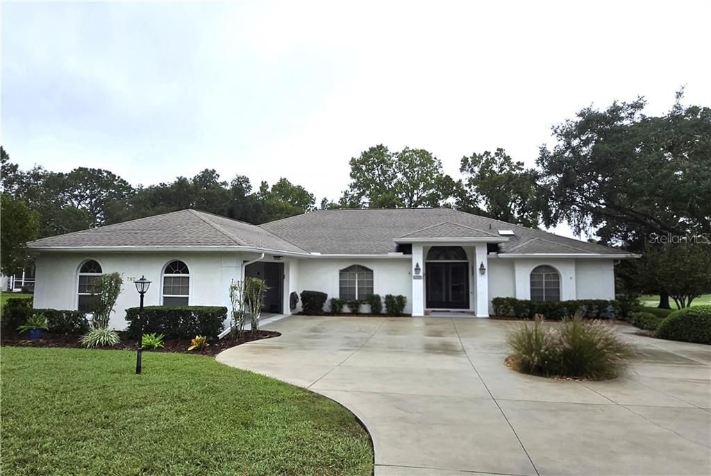 For Sale: $510,000 (3 beds, 2 baths, 2251 Square Feet)
