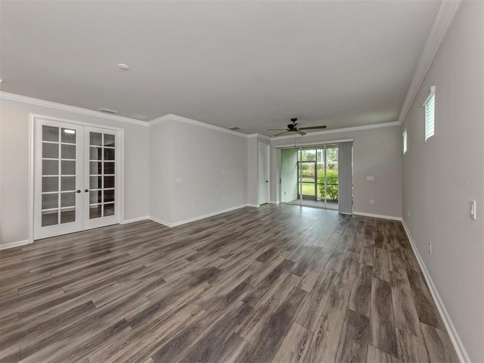 Activo con contrato: $345,000 (2 camas, 2 baños, 1504 Pies cuadrados)