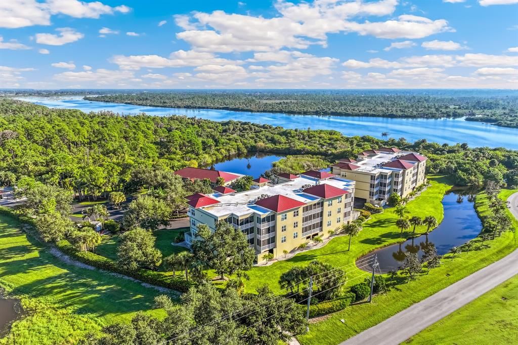 На продажу: $269,000 (2 спален, 2 ванн, 1543 Квадратных фут)
