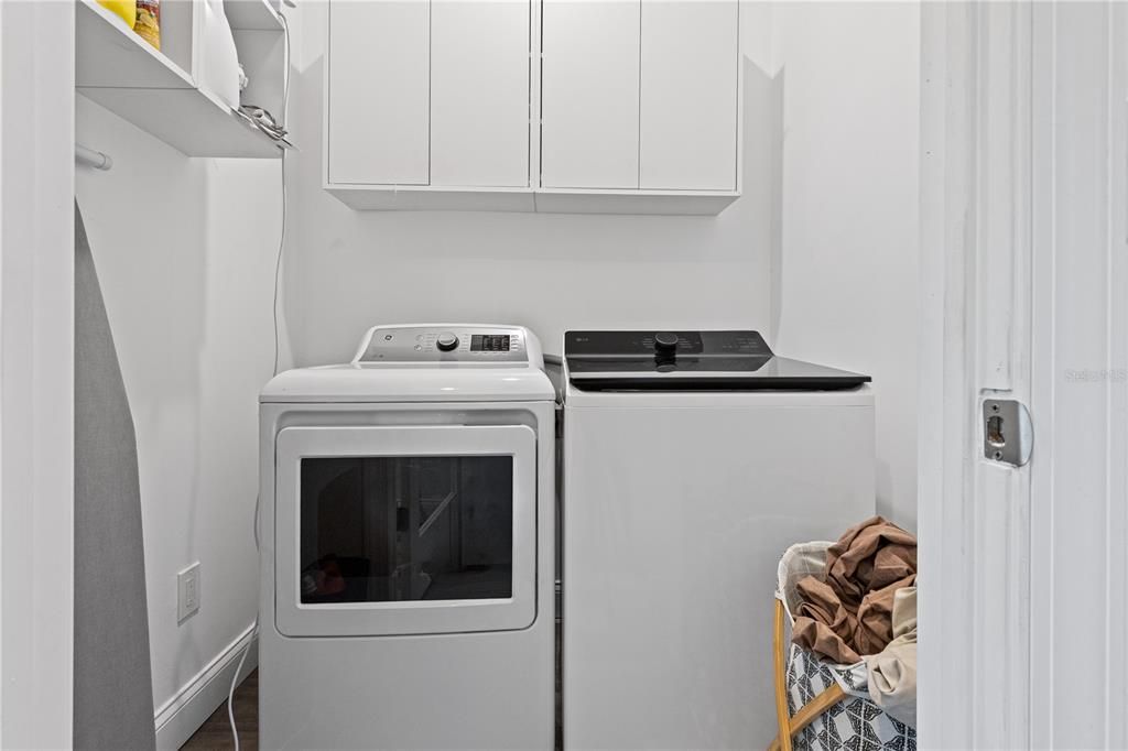 En Venta: $790,000 (3 camas, 2 baños, 1995 Pies cuadrados)