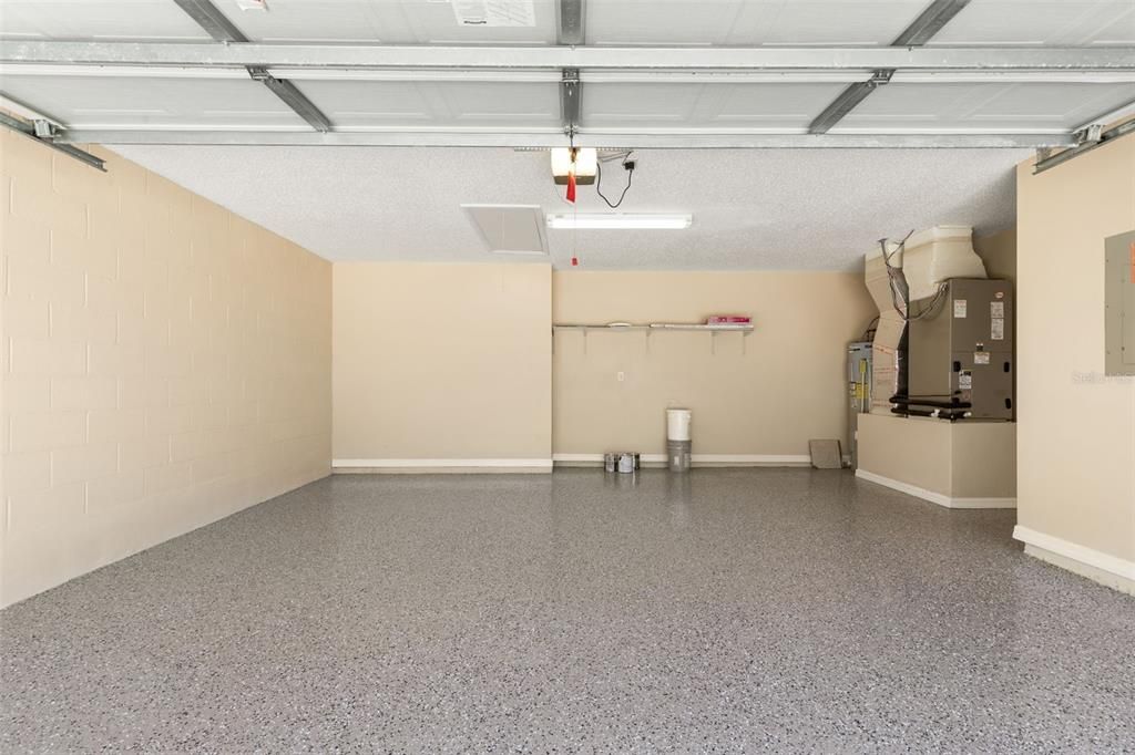 En Venta: $299,900 (3 camas, 2 baños, 1861 Pies cuadrados)
