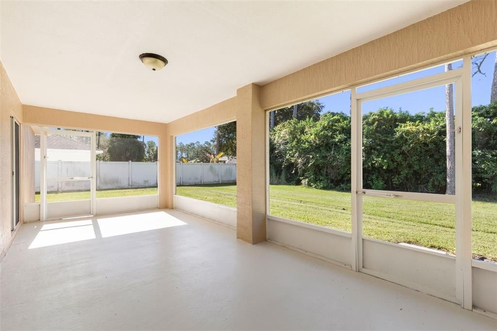En Venta: $299,900 (3 camas, 2 baños, 1861 Pies cuadrados)