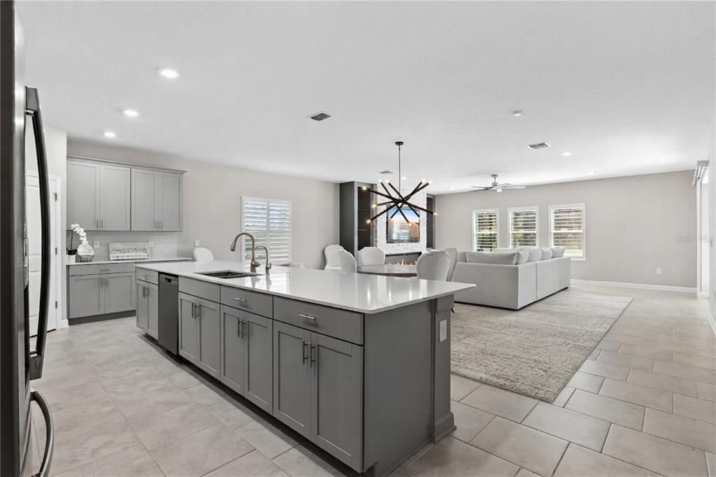 For Sale: $1,150,000 (5 beds, 3 baths, 3980 Square Feet)