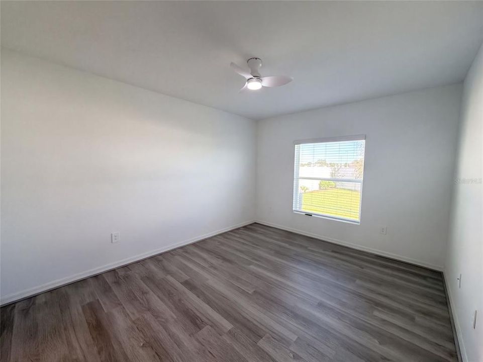 En Venta: $305,000 (3 camas, 2 baños, 1725 Pies cuadrados)