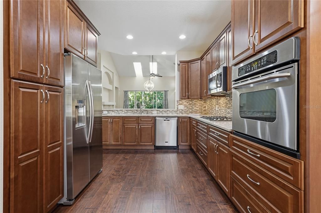 For Sale: $499,000 (3 beds, 2 baths, 2245 Square Feet)