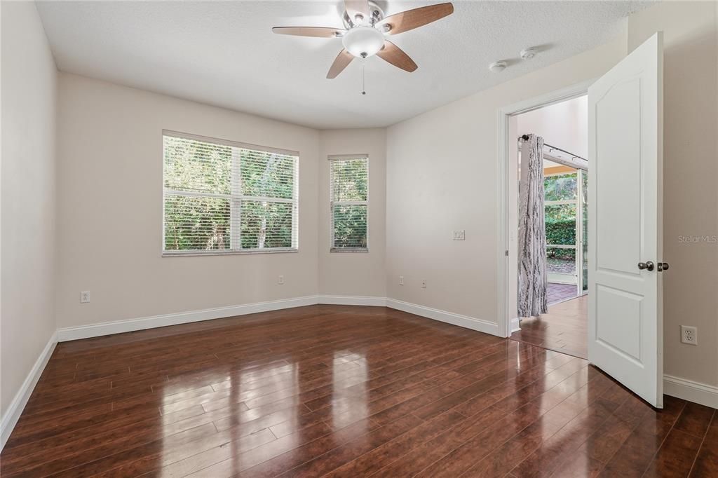 For Sale: $499,000 (3 beds, 2 baths, 2245 Square Feet)