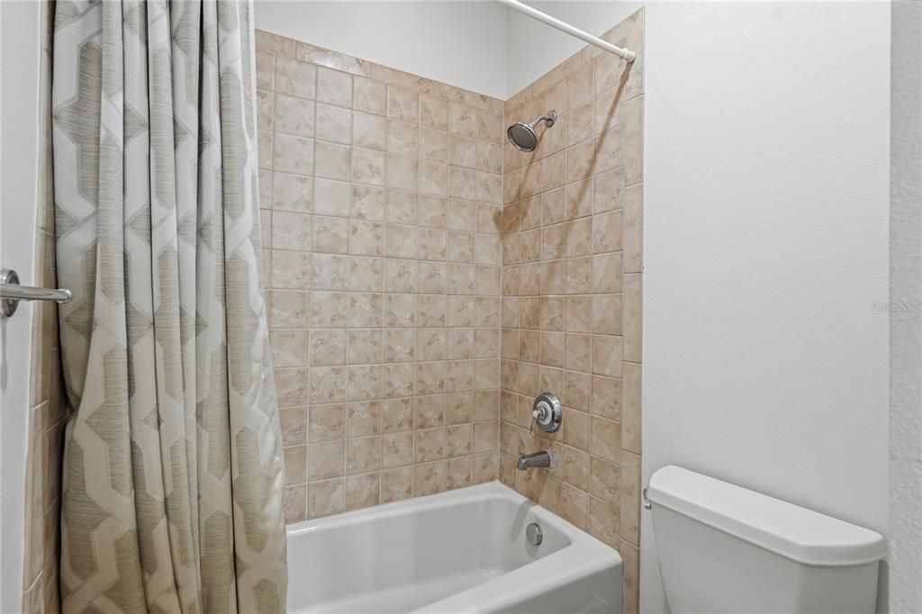 For Sale: $499,000 (3 beds, 2 baths, 2245 Square Feet)
