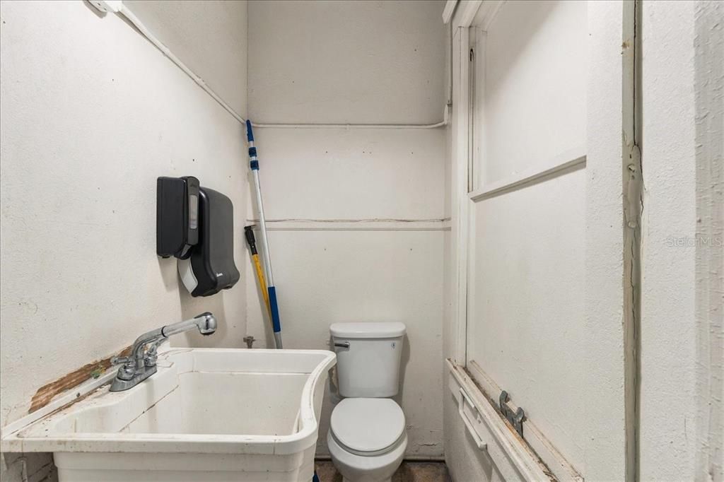 For Sale: $3,600,000 (2 beds, 0 baths, 6960 Square Feet)