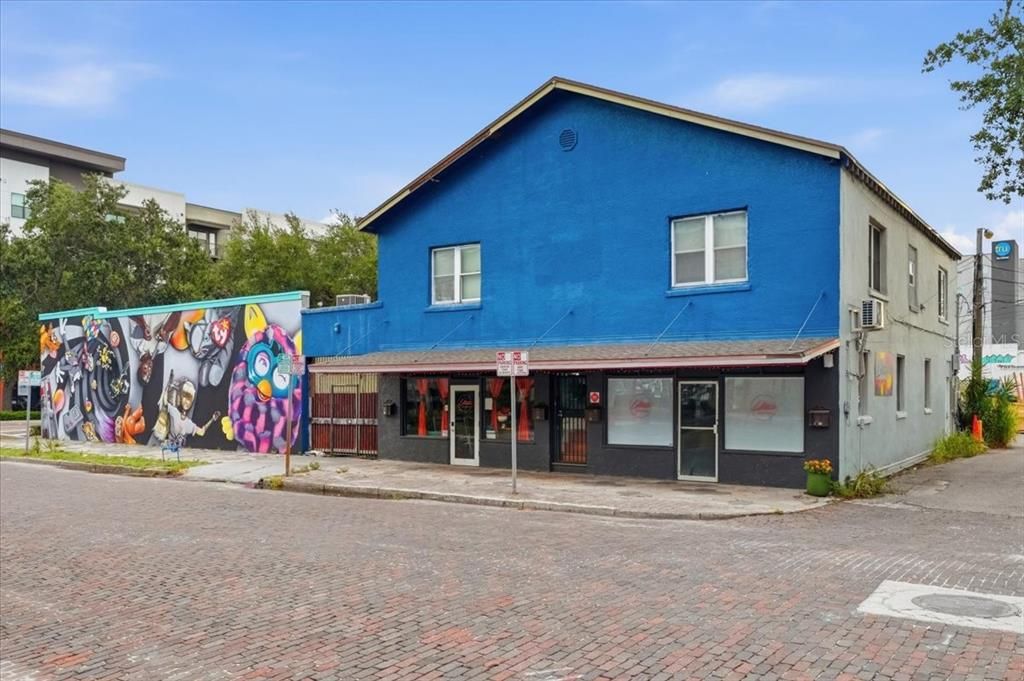 For Sale: $3,600,000 (2 beds, 0 baths, 6960 Square Feet)