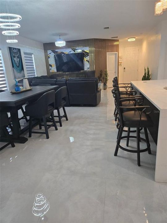 For Sale: $490,000 (4 beds, 3 baths, 1970 Square Feet)