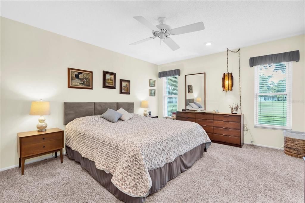 For Sale: $225,000 (2 beds, 2 baths, 1646 Square Feet)