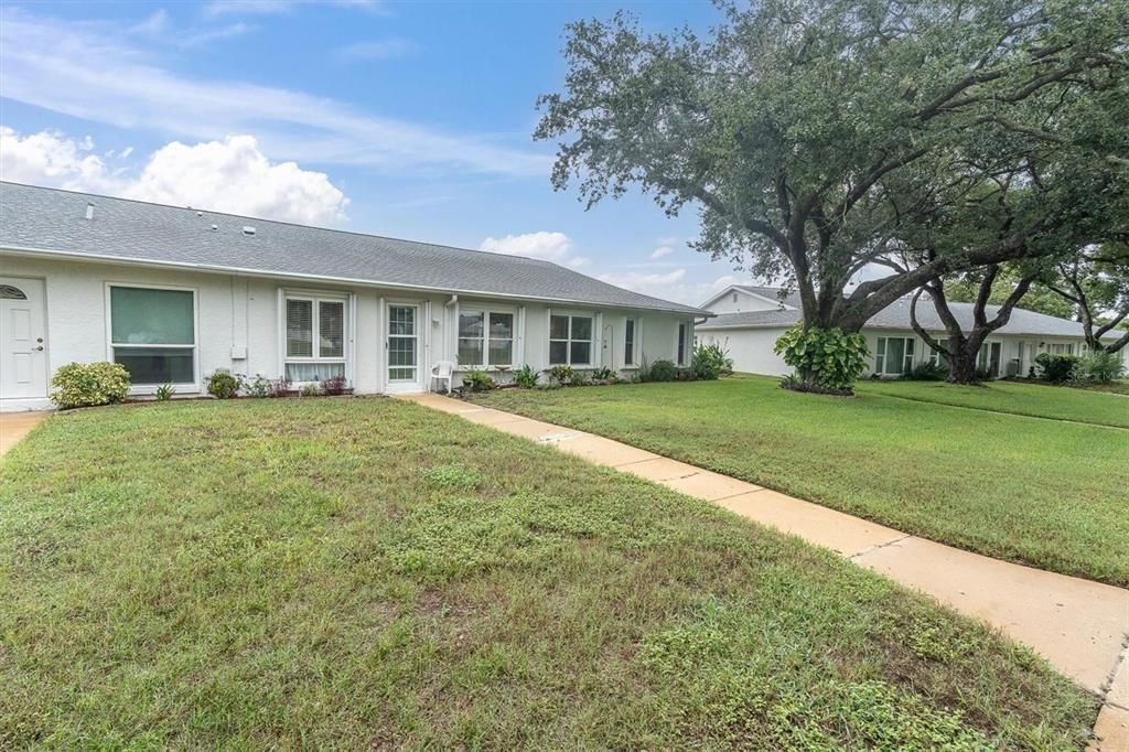For Sale: $225,000 (2 beds, 2 baths, 1646 Square Feet)