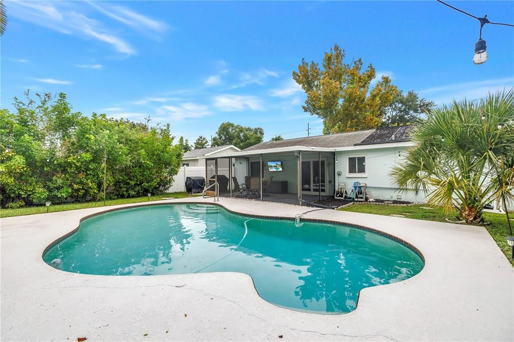 En Venta: $439,999 (3 camas, 2 baños, 1080 Pies cuadrados)