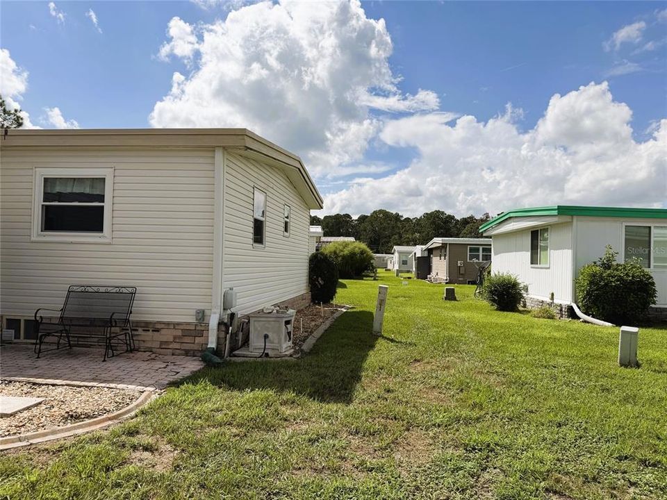 For Sale: $95,000 (2 beds, 2 baths, 1056 Square Feet)