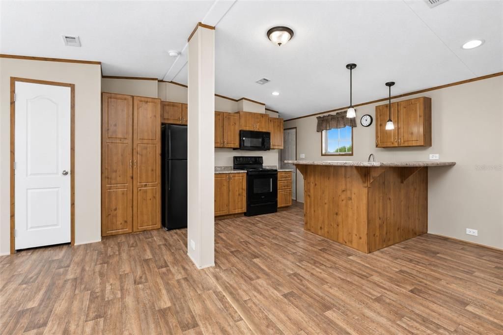 En Venta: $149,900 (2 camas, 2 baños, 930 Pies cuadrados)