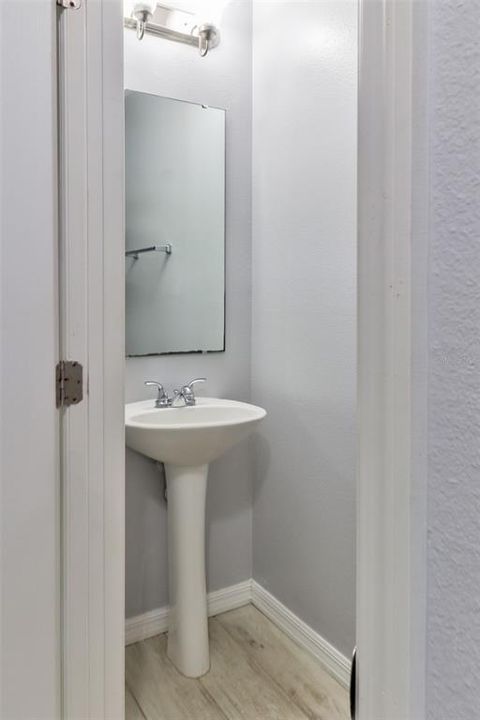 В аренду: $1,950 (3 спален, 2 ванн, 1449 Квадратных фут)