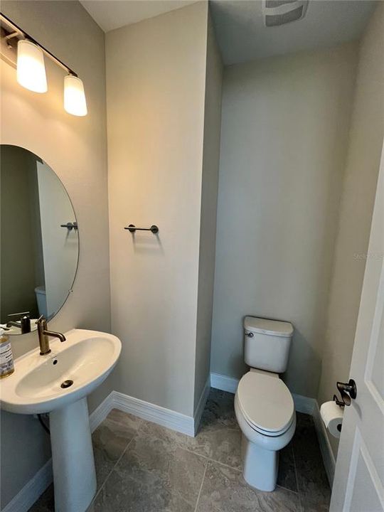 В аренду: $3,900 (5 спален, 4 ванн, 3652 Квадратных фут)