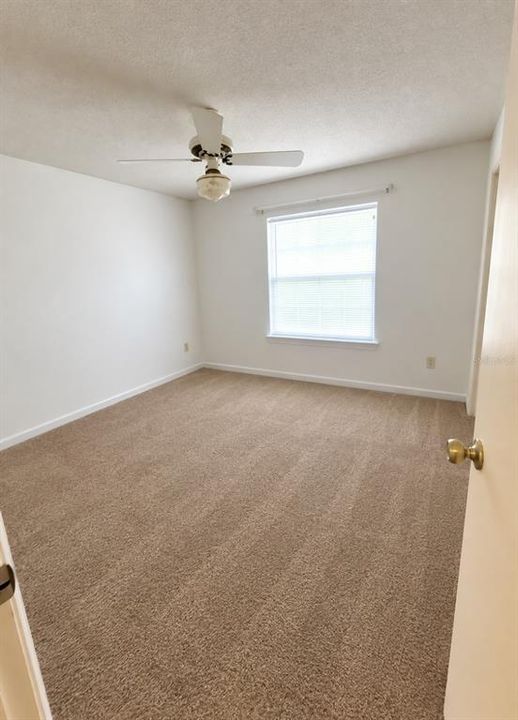 For Sale: $149,000 (2 beds, 2 baths, 1116 Square Feet)