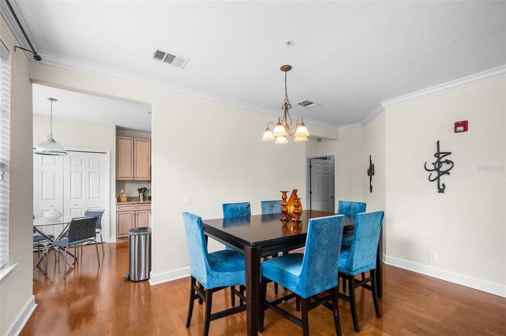 For Sale: $270,000 (3 beds, 2 baths, 1449 Square Feet)