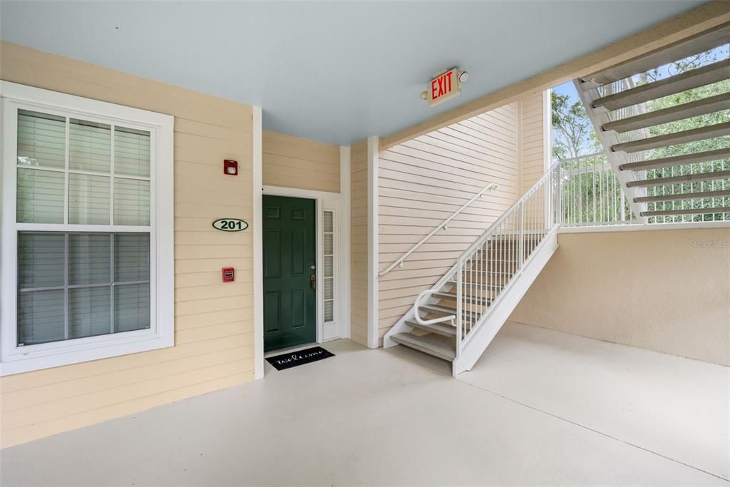 For Sale: $270,000 (3 beds, 2 baths, 1449 Square Feet)