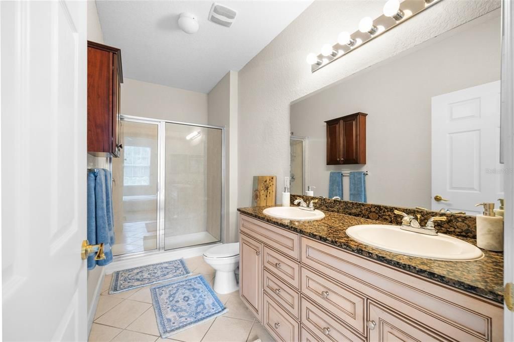 For Sale: $270,000 (3 beds, 2 baths, 1449 Square Feet)