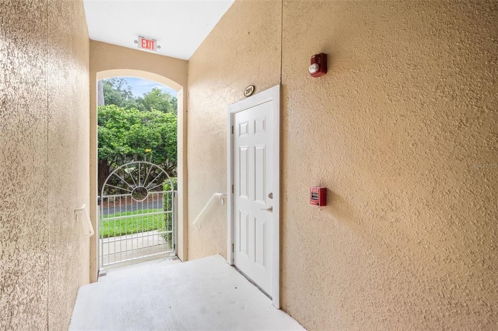 For Sale: $270,000 (3 beds, 2 baths, 1449 Square Feet)