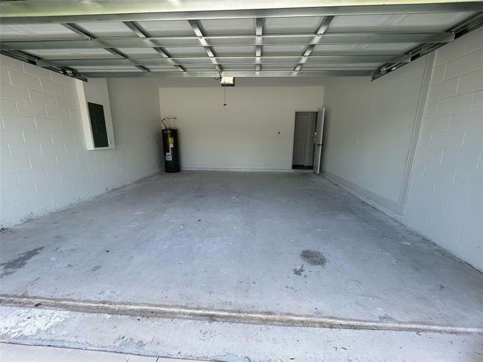 For Sale: $315,000 (4 beds, 2 baths, 1792 Square Feet)