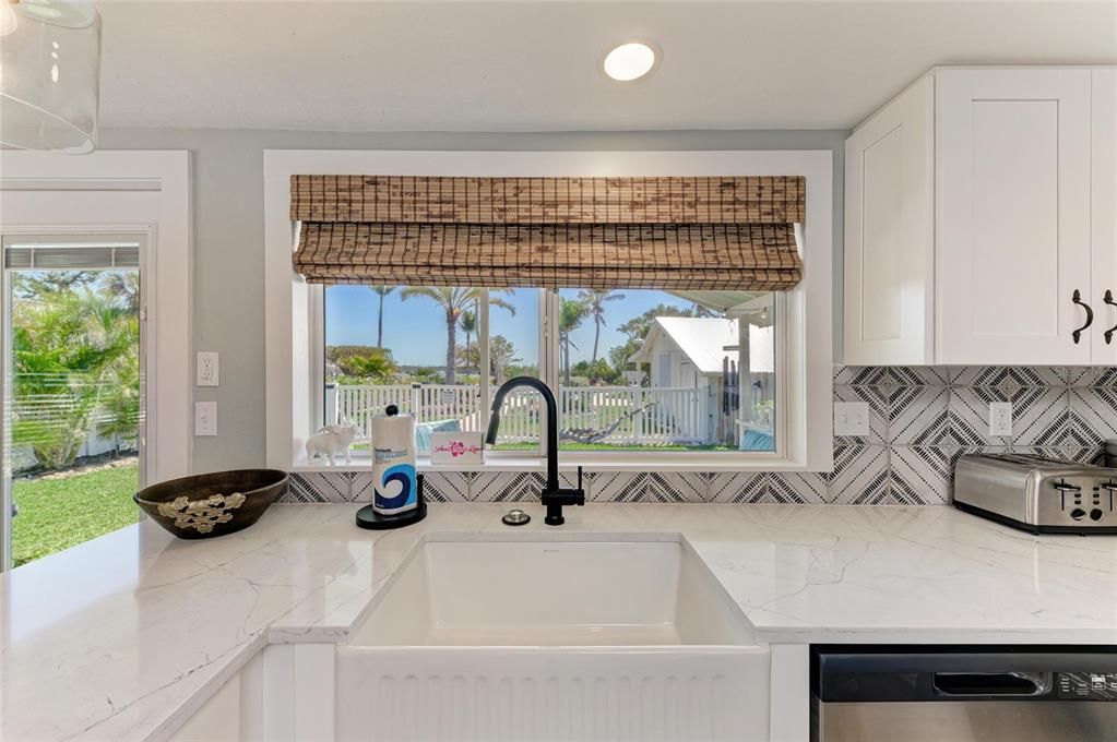 На продажу: $1,425,000 (3 спален, 2 ванн, 1420 Квадратных фут)