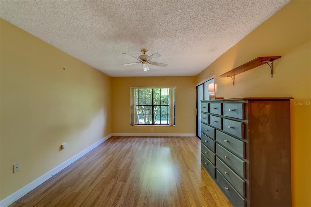 En Venta: $225,000 (2 camas, 2 baños, 1170 Pies cuadrados)