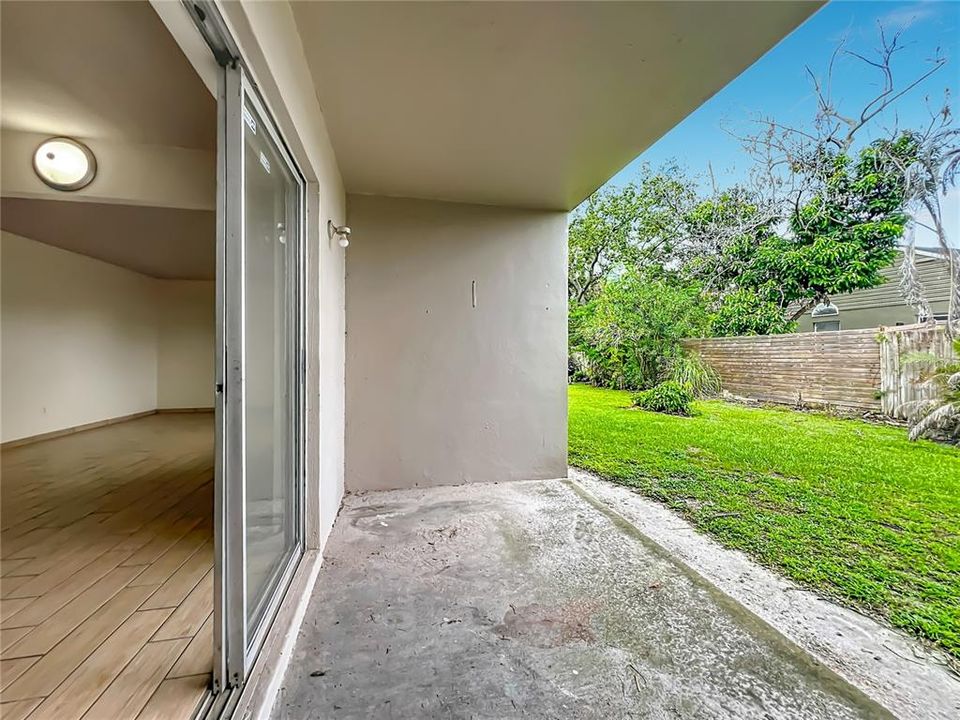 En Venta: $130,000 (2 camas, 1 baños, 830 Pies cuadrados)