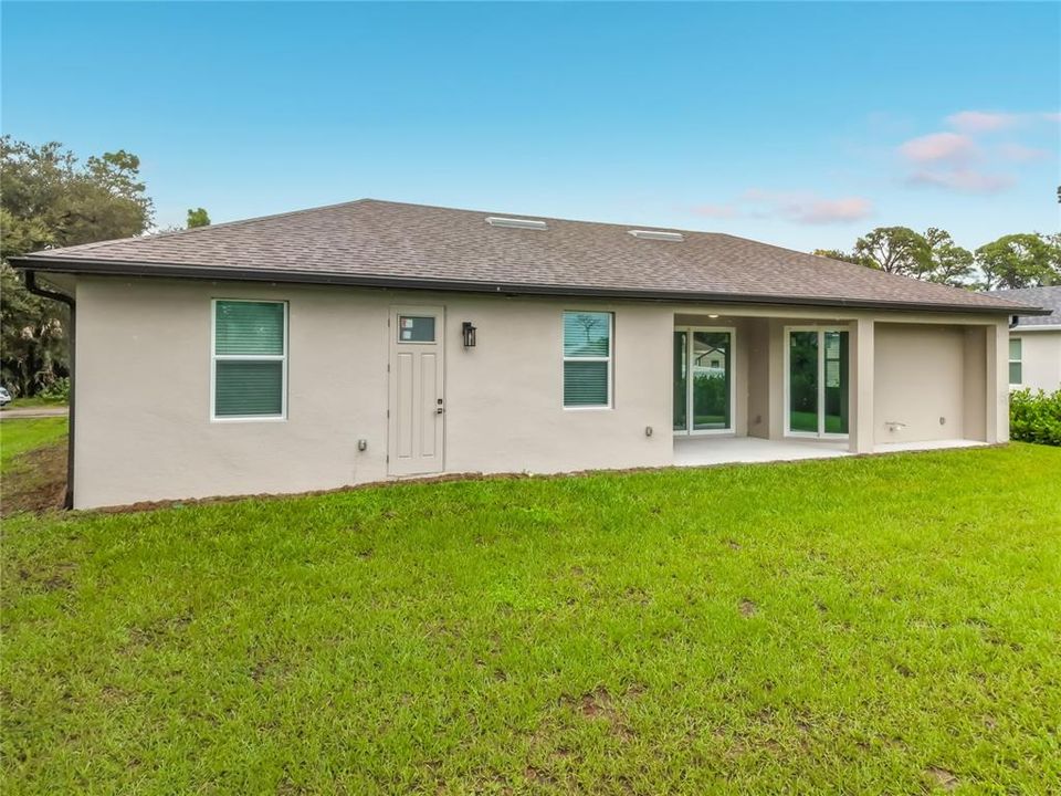 For Sale: $325,000 (3 beds, 2 baths, 1486 Square Feet)
