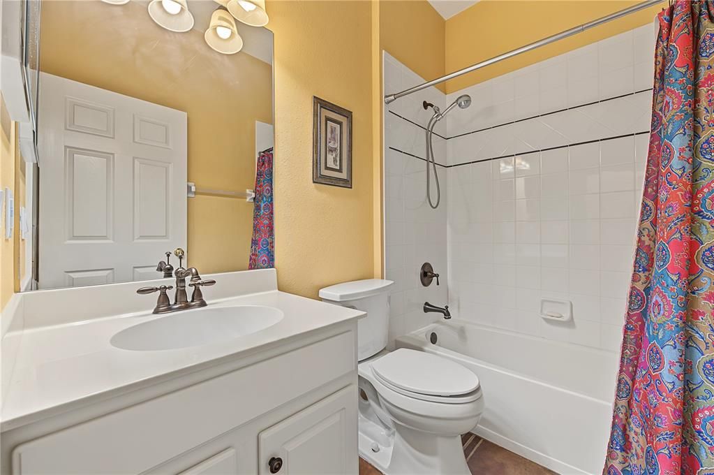 For Sale: $449,000 (3 beds, 2 baths, 1839 Square Feet)