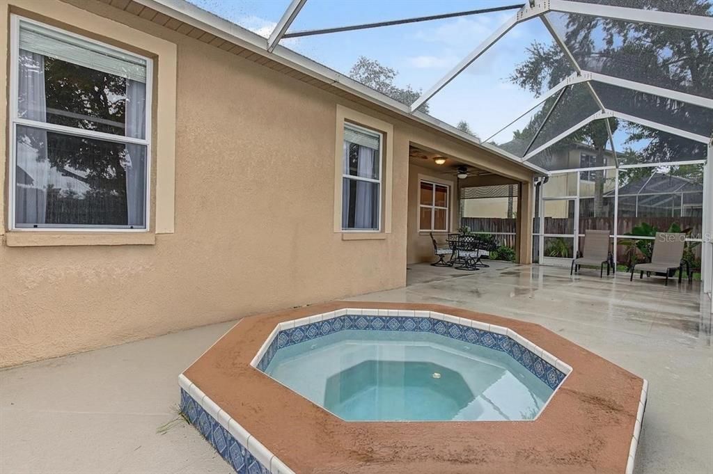 For Sale: $449,000 (3 beds, 2 baths, 1839 Square Feet)