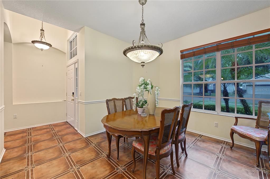 For Sale: $449,000 (3 beds, 2 baths, 1839 Square Feet)