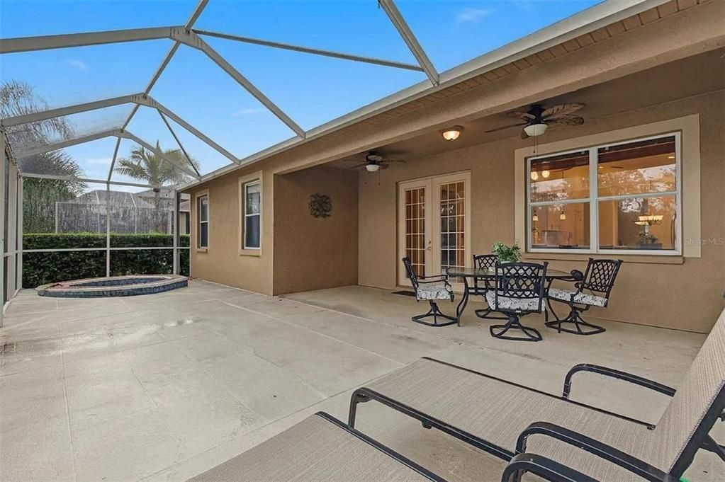 For Sale: $449,000 (3 beds, 2 baths, 1839 Square Feet)