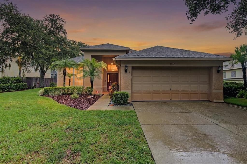 For Sale: $449,000 (3 beds, 2 baths, 1839 Square Feet)