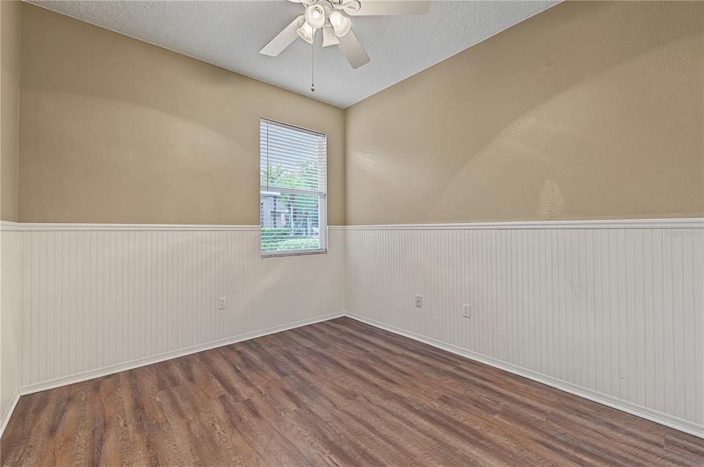 For Sale: $449,000 (3 beds, 2 baths, 1839 Square Feet)