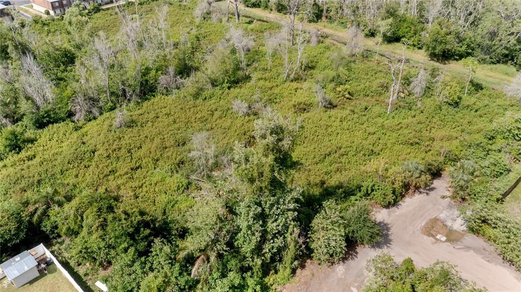 На продажу: $329,000 (0.67 acres)