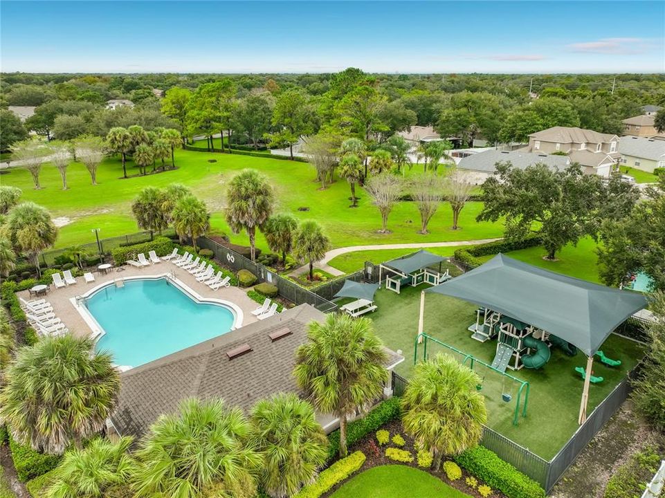 For Sale: $415,000 (4 beds, 2 baths, 1959 Square Feet)